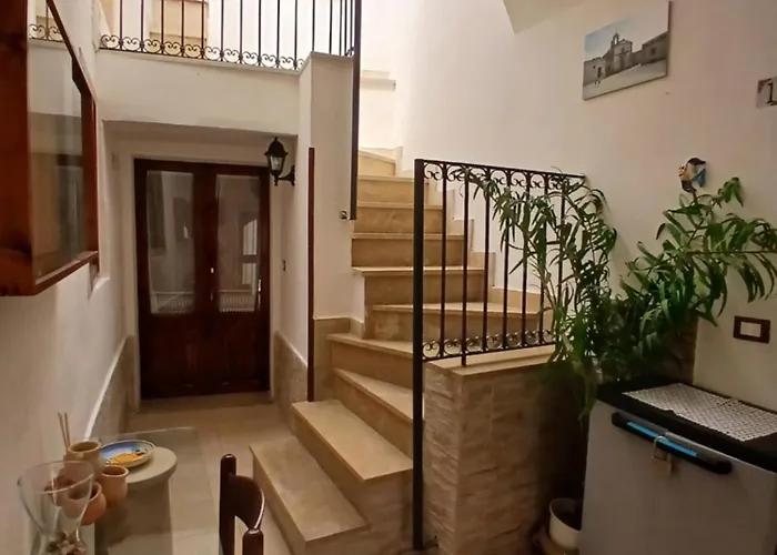 Trinacria לינה וארוחת בוקר נוטו