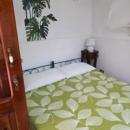 B&B Trinacria *